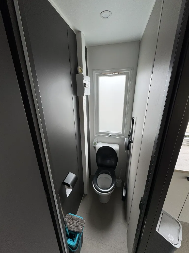 Toilette Loggia Bay